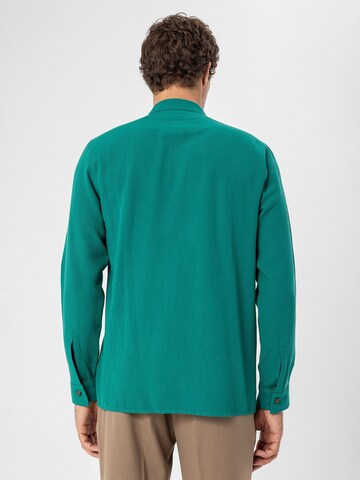 Coupe regular Chemise Antioch en vert