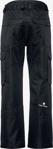 MAUI WOWIE Regular Outdoor Pants in Black