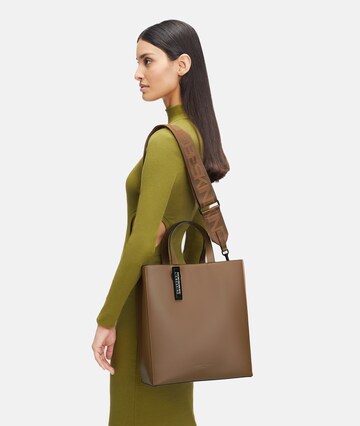 Liebeskind Berlin Handbag in Brown