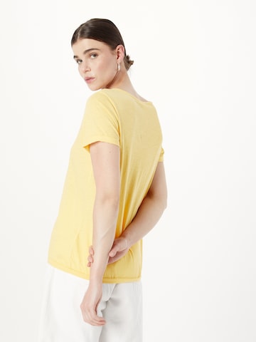 QS - Camisa em amarelo
