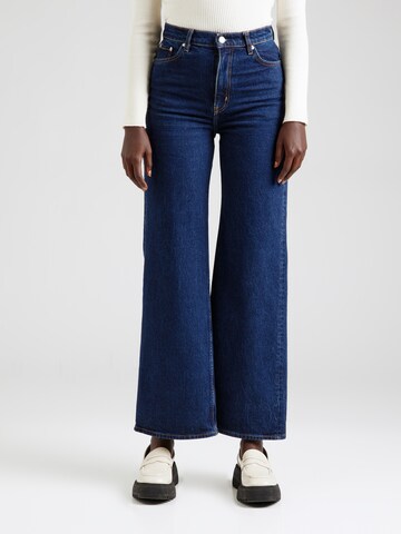 & Other Stories Wide leg Jeans in Blue: front