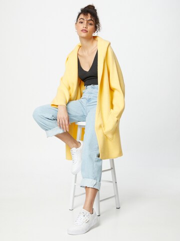 Zwillingsherz Knit cardigan 'Annabell' in Yellow