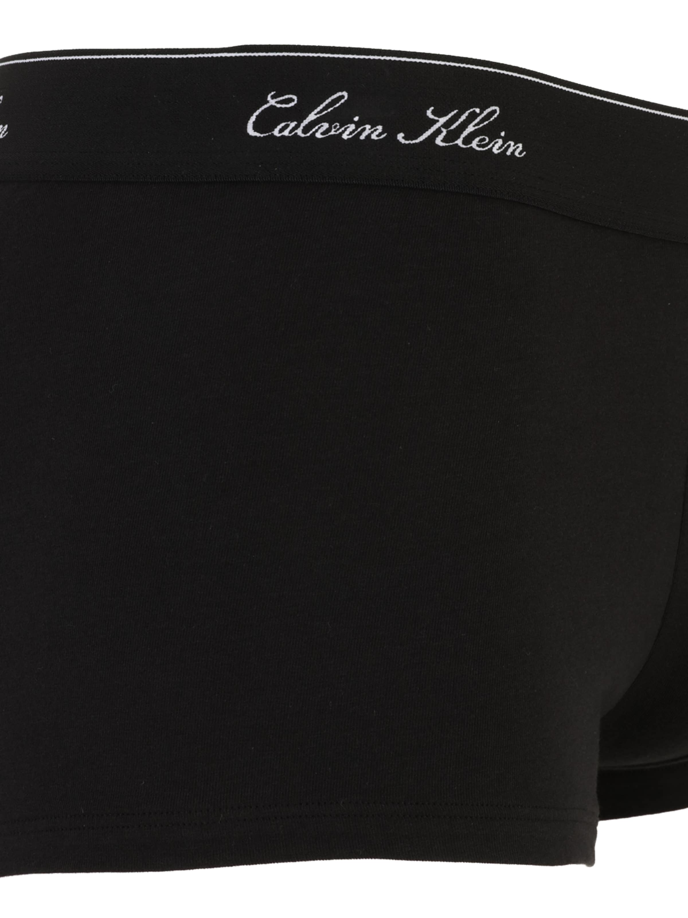 Boxeri de la Calvin Klein Underwear pe negru
