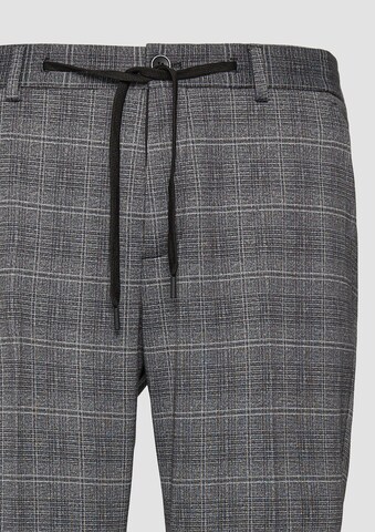 s.Oliver BLACK LABEL Tapered Hose in Grau