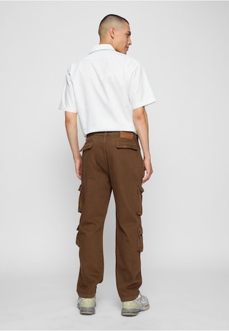 2Y Premium Regular Hose 'Kiran' in Braun