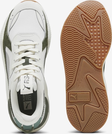 PUMA حذاء رياضي بلا رقبة 'RS-X' بلون أبيض