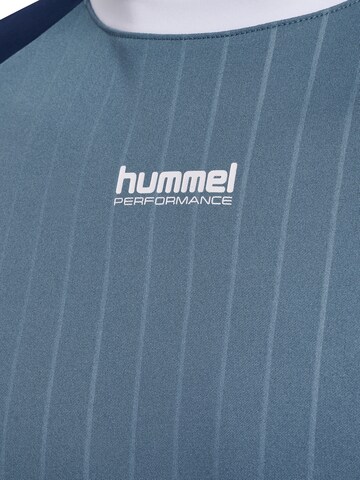 Hummel Performance shirt in Blue