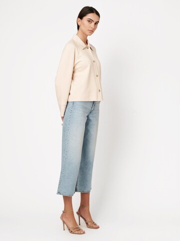 DESOTO Between-Season Jacket in Beige