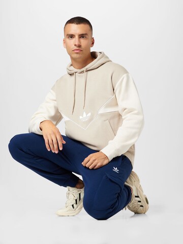 ADIDAS ORIGINALS - Sweatshirt 'Adicolor Seasonal Archive' em bege