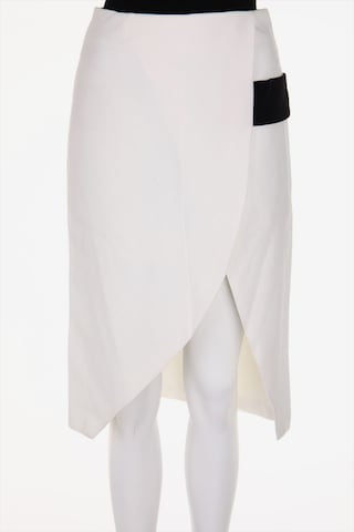 Finders Keepers Skirt in S in White: front