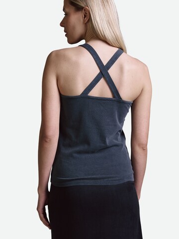 Cotton Candy Top in Zwart