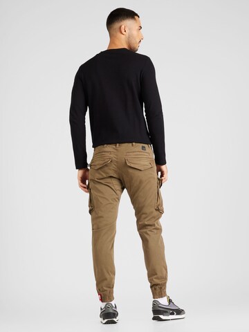 Slimfit Pantaloni cargo 'Spy' di ALPHA INDUSTRIES in marrone