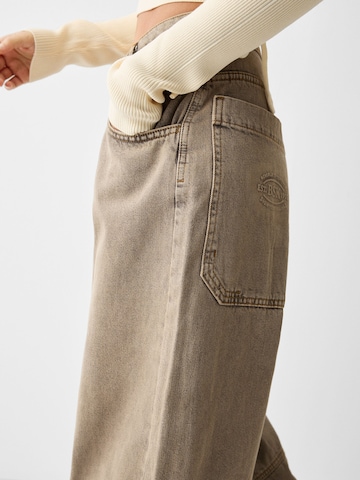 Bershka Wide Leg Jeans in Braun