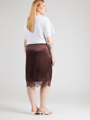 ONLY Carmakoma Skirt 'CARINDONA' in Brown