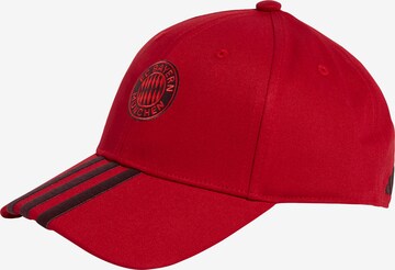 FC BAYERN MÜNCHEN Athletic Cap ' Teamline ' in Red: front