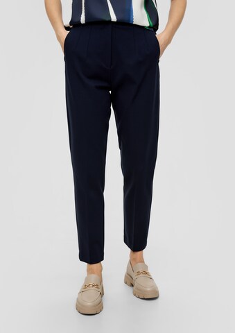 s.Oliver BLACK LABEL Tapered Pleat-Front Pants in Blue: front