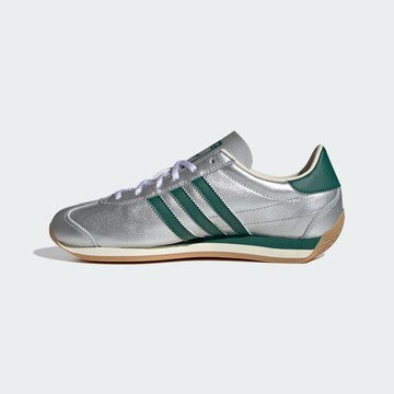 ADIDAS ORIGINALS Sneaker 'Country' in Silber