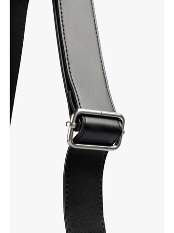 Scalpers Õlakott, värv must