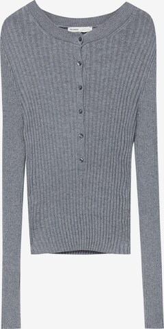 Pull&Bear Sweater in Grey: front