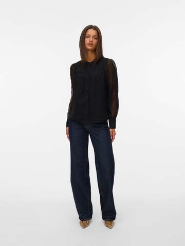 Camicia da donna 'LEAH' di VERO MODA in nero