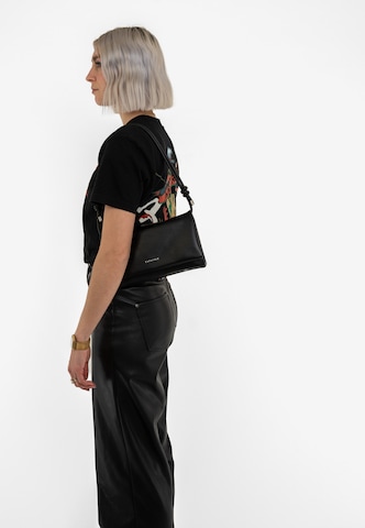 Expatrié Handbag 'Juliette' in Black: front