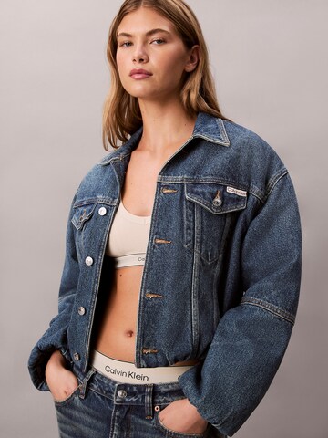 Veste mi-saison Calvin Klein Jeans en bleu : devant