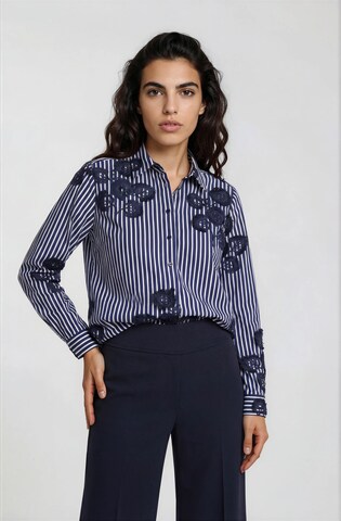 Milano Italy Blouse in Blue: front