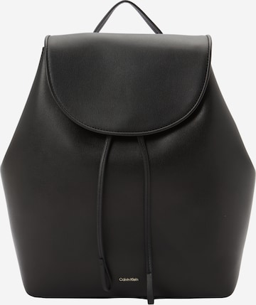 Calvin Klein Reppu 'FOIL LOGO LARGE FLAP BACKPACK' värissä musta: etupuoli