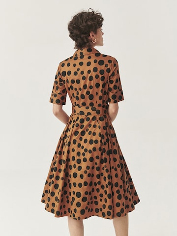 TATUUM - Vestido em castanho