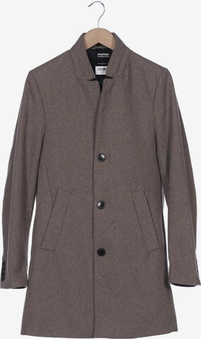 H&M Jacket & Coat in S in Brown: front