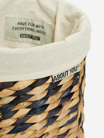 ABOUT YOU Box/basket in Brown