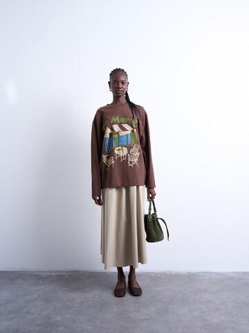 TOPSHOP T-shirt i brun