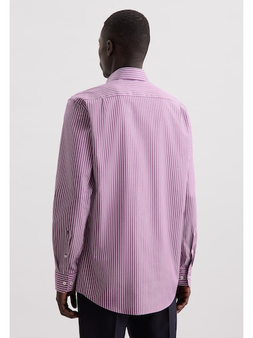 Coupe regular Chemise business SEIDENSTICKER en violet