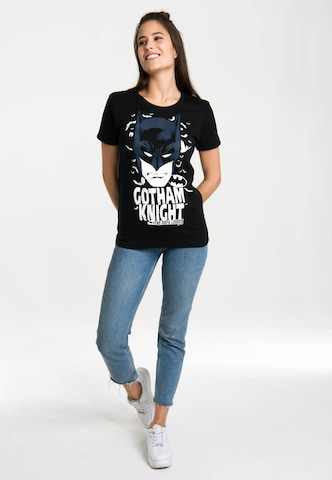 LOGOSHIRT T-Shirt 'Batman - Gotham Knight' in Schwarz