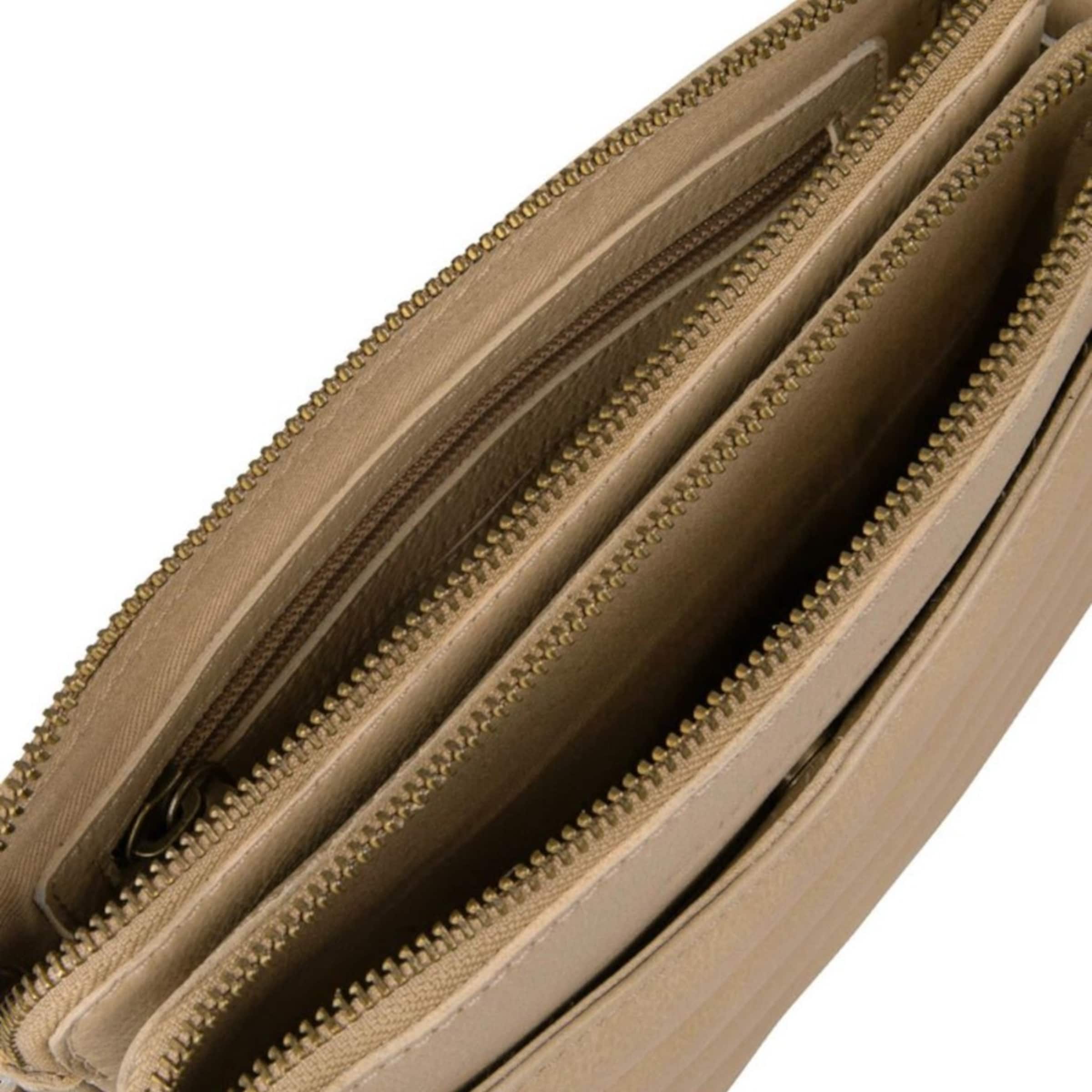 Cowboysbag Crossbody bag 'Quilty Pleasure' in Beige