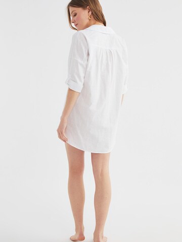 Trendyol Kleid in Weiß