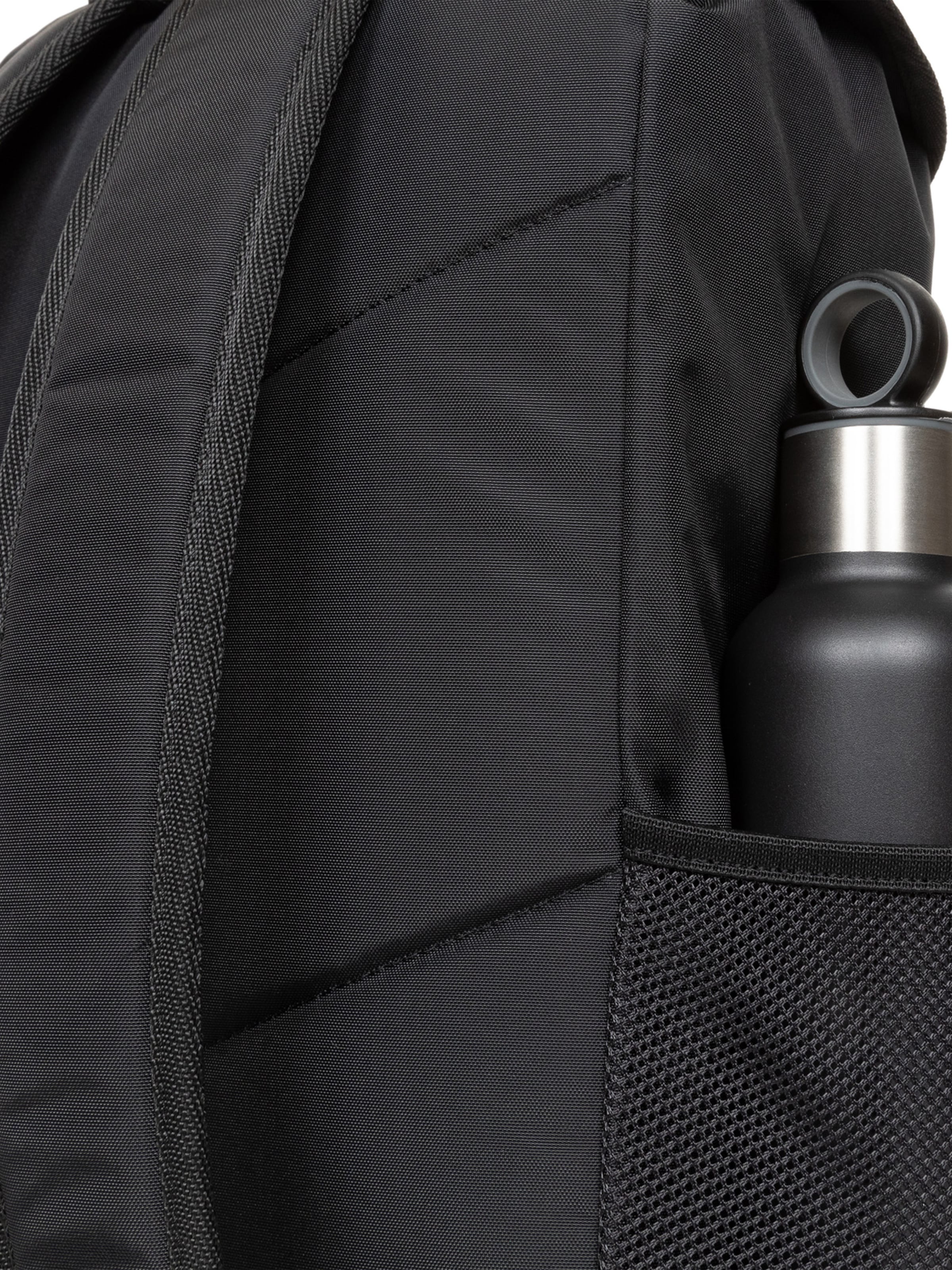 Rucsac 'Bazego' de la EASTPAK pe negru