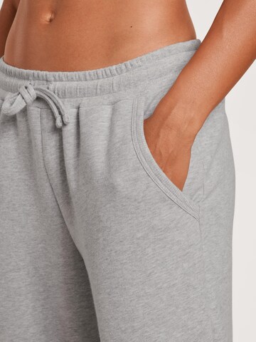 Pantaloncini da pigiama 'Lounge & Relax' di CALIDA in argento