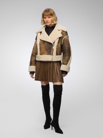 Veste d’hiver 'Marion' V S P en marron : devant