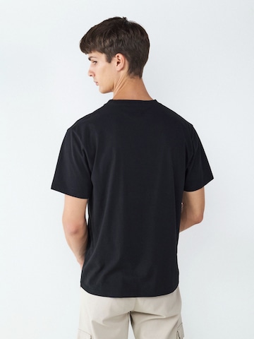 BALMOHK Särk, värv must