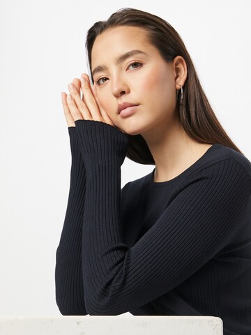 GERRY WEBER Sweater in Black