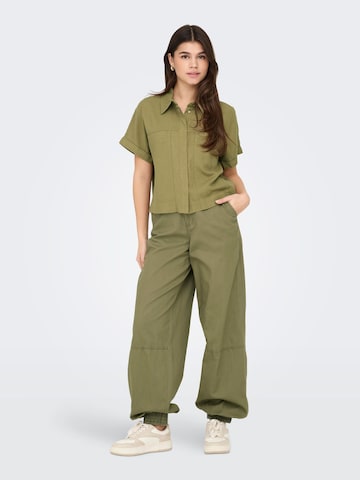 ONLY Tapered Broek 'ONLTinne' in Groen