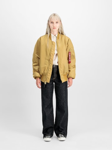 ALPHA INDUSTRIES Vinterjakke 'MA-1 Heritage' i guld