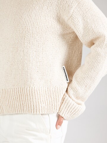 Pullover 'VAANYA' di ARMEDANGELS in beige