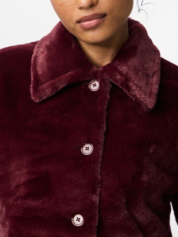 Veste mi-saison PIECES en rouge