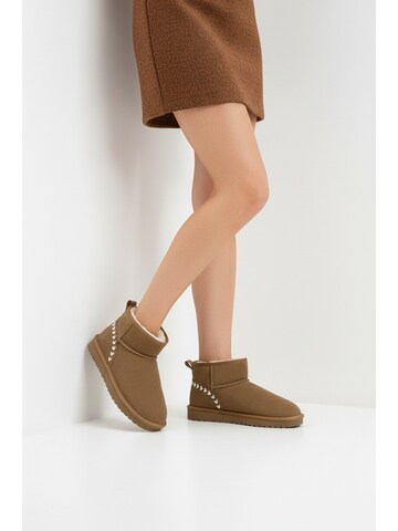 Derimod Boots in Brown
