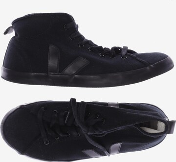 Veja Sneakers & Trainers in 41 in Black: front