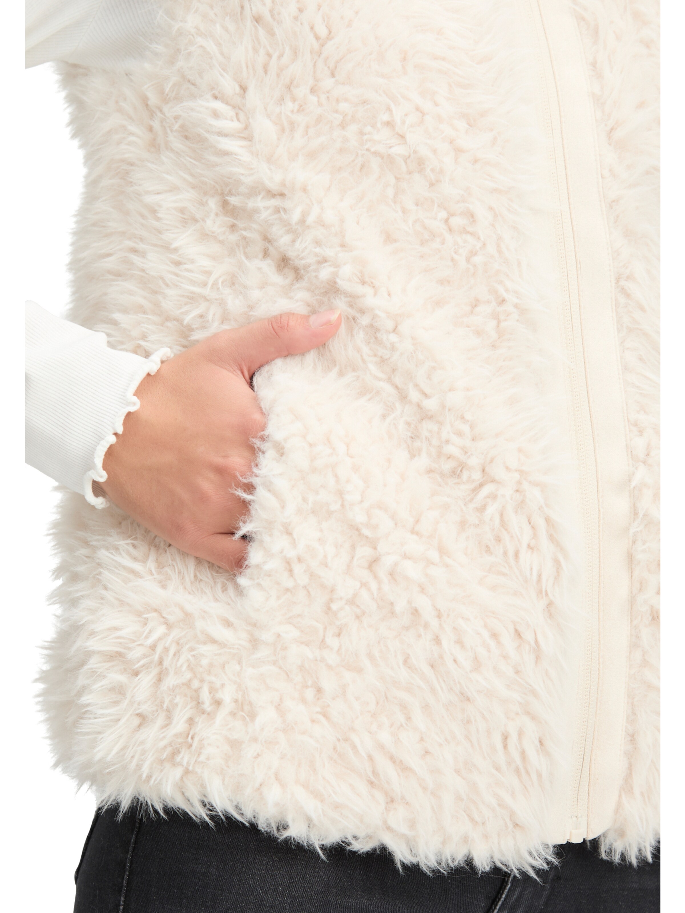 Betty & Co Vest in Beige