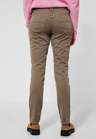 Coupe slim Pantalon CECIL en marron