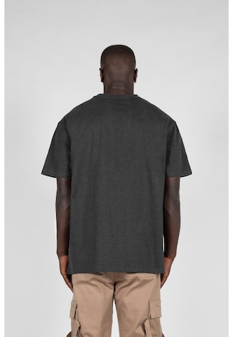 MJ Gonzales T- Shirt in Grau